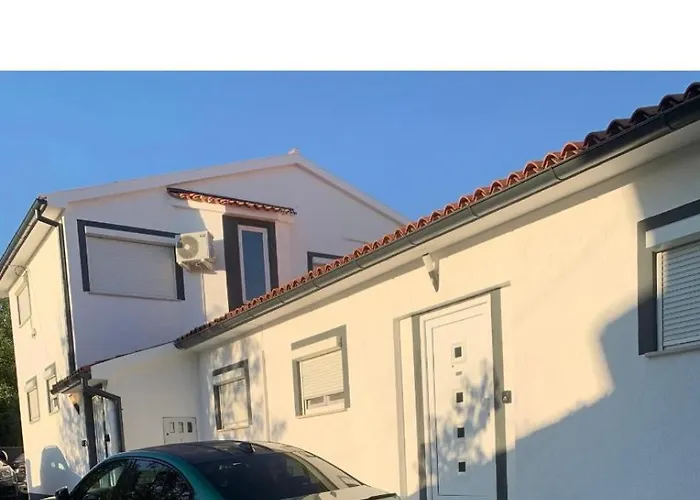 Apartments Stinjan